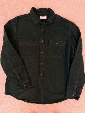 Old Navy Men's Dark Green Flannel Button Down Shirt